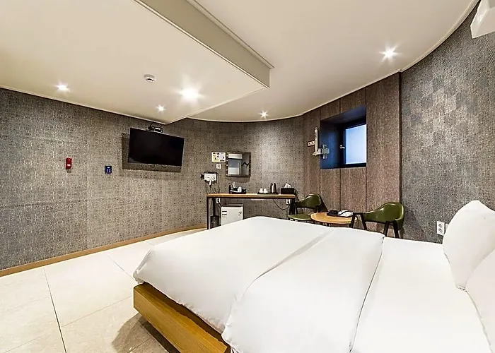 Treeshade Dongdaemun Motel